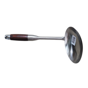 Половник из нерж. стали с ручкой из дуба       301-2